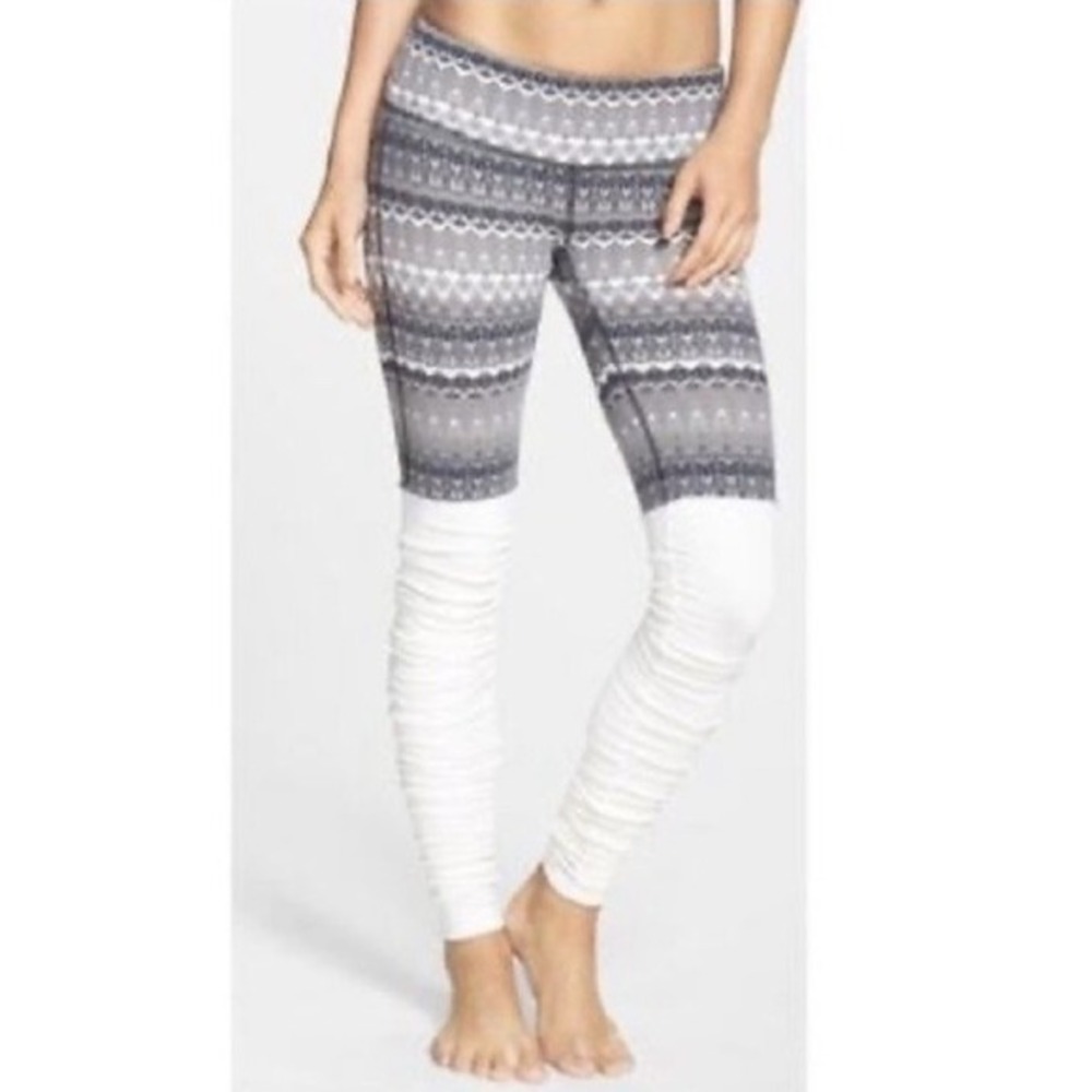 ALO Yoga Leggings‎ XS Mid-Rise Goddess Ribbed Gray Ivory Long Length Exercise